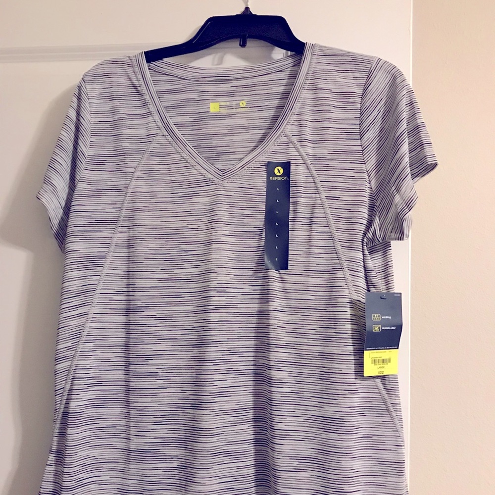NWT Xersion V-neck workout tee